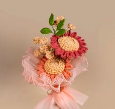 Peach and Coral Crochet Daisy Fan Bloom Tulle