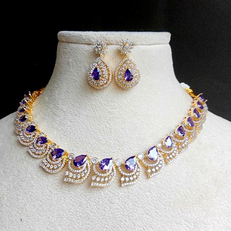 Sparkling Stone Embellished Fashion Jewellery Necklace Set