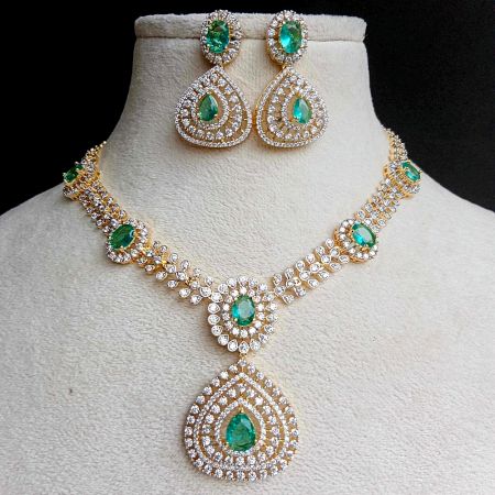 Handcrafted Lustrous Layered Necklace Jewellery Set