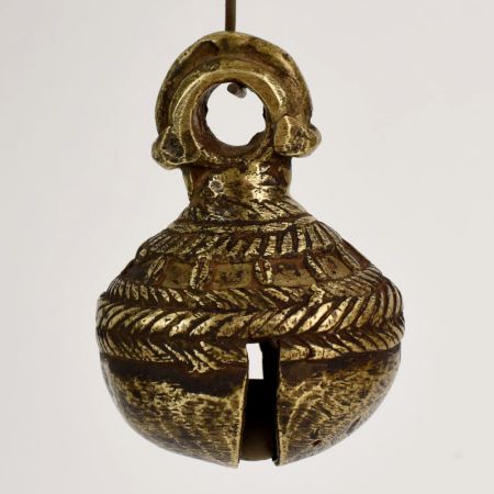 High-Quality Handmade Bell Metal Cow Bell for Decor