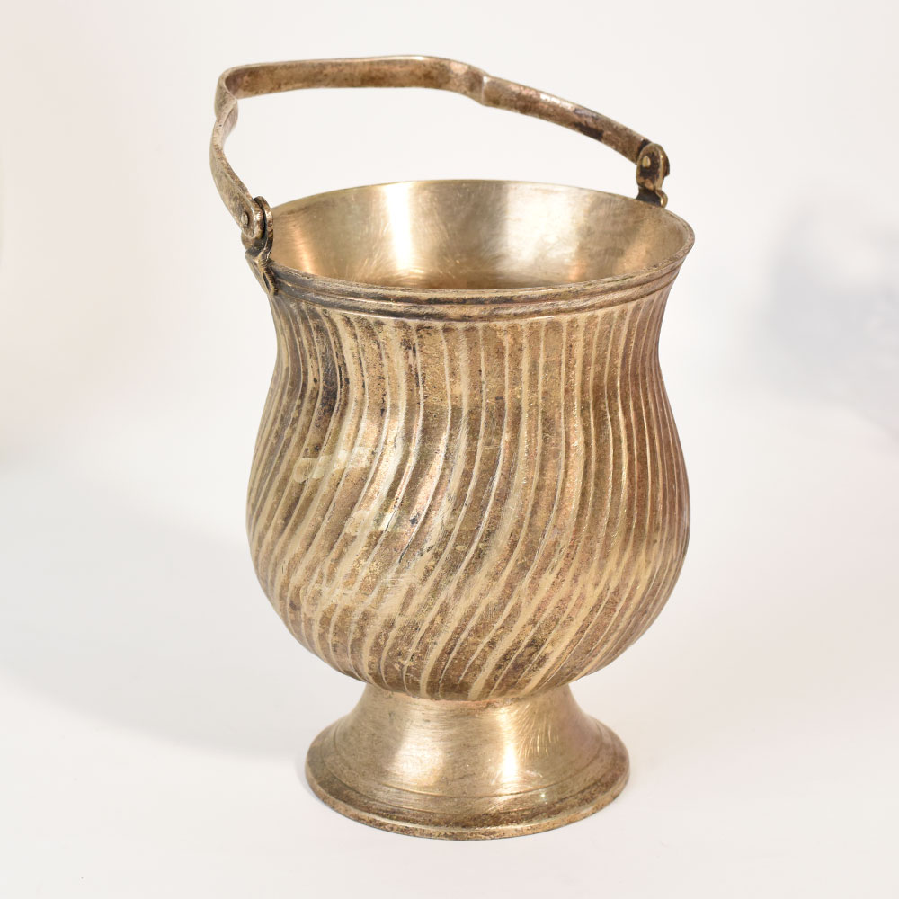 Vintage Brass Decorative Bucket with Handle for Floral Display