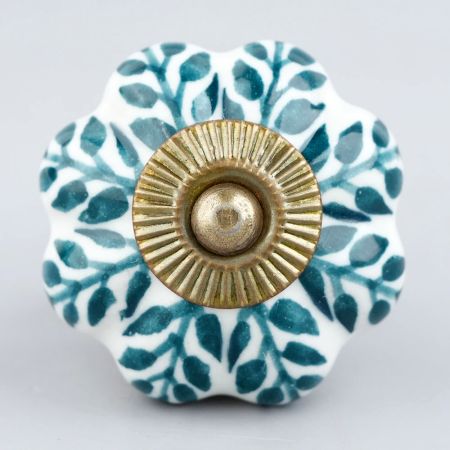 Green Leaf Medium Knob
