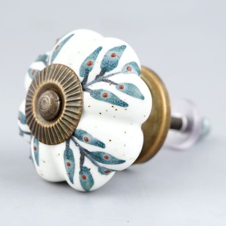 White Green Leaf Melon Knob