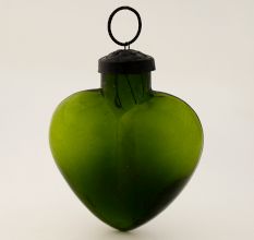 Green Heart Shaped Glass Christmas Ornament