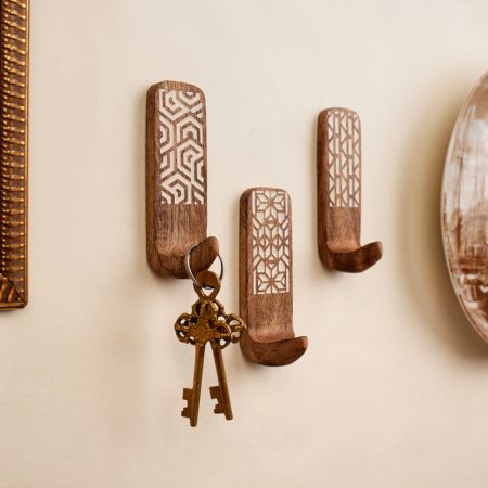 3 Pieces Wooden Self Adhesive Brown And White Wall Hooks