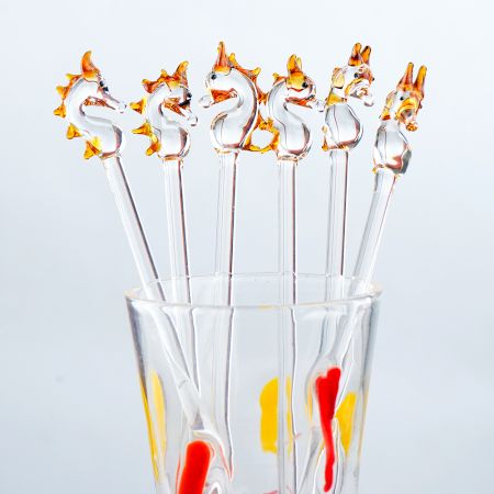 6 Pieces Cut Clear Amber Seahorse Stirrer Glass Swizzle Sticks for Cocktail Party