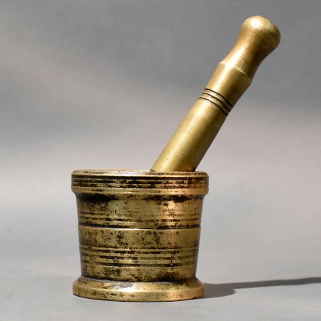 Brass Mortar and Pestle Traditional Grinding Set