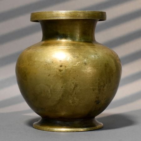 Handcrafted Brass Traditional Kalash Wide Rim Design