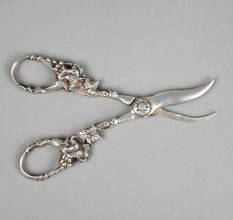 Handcrafted Silver Decorative Scissors Vintage Design
