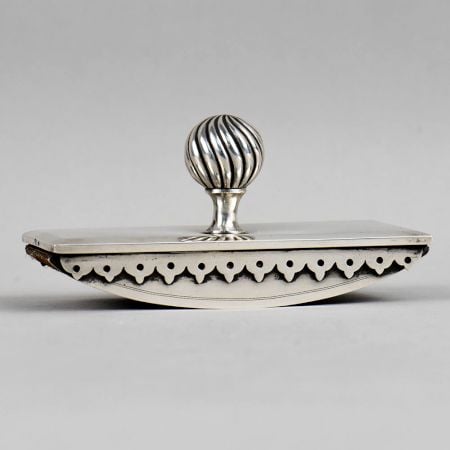 Vintage Hallmarked Silver Desk Blotter with Ribbed Knob