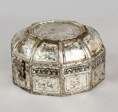 Handcrafted Antique Finish Metal Jewelry Box Vintage Storage Case