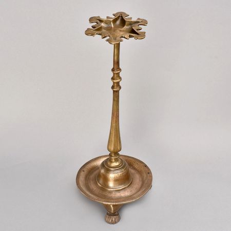 Vintage Finish Brass Oil Lamp for Hindu Rituals