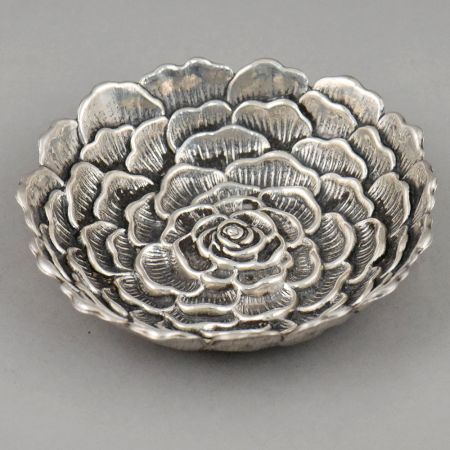 Handcrafted Silver Buccellati Floral Centerpiece Bowl