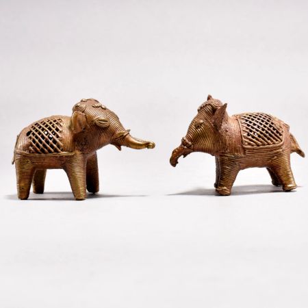 Vintage Finest Brass Tribal Elephant Statue for Decor in Pair