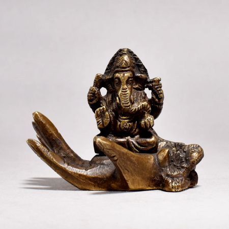 Vintage Finest Brass Lord Ganesha Statue for Prayer Room